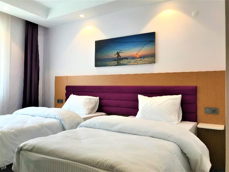 Golden Inn Hotel Uzungoel Extérieur photo
